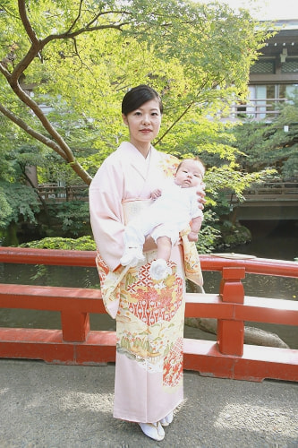 お宮参り写真 撮影場所 鎌倉 鶴岡八幡宮 ママと赤ちゃん