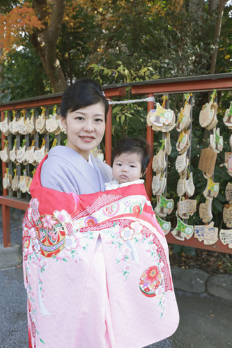 お宮参り写真 撮影場所 鎌倉鶴岡八幡宮 お宮参り着物着付け