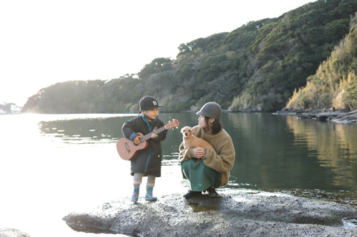 家族で油壷へ(油壺験潮場)