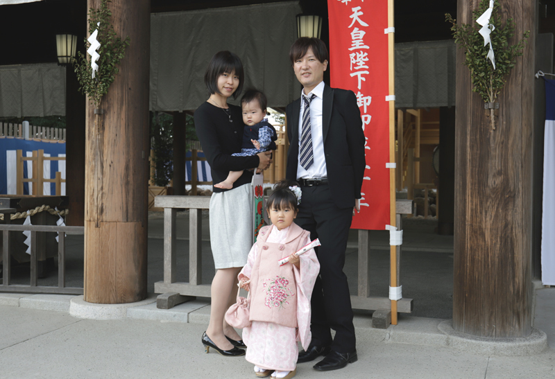 伊勢山皇大神宮の撮影ポイント 本殿前