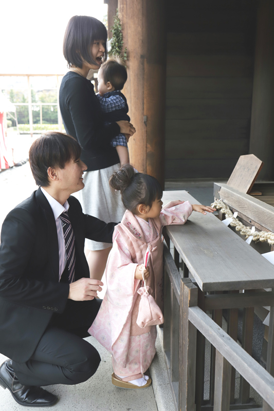 伊勢山皇大神宮の撮影ポイント 本殿前