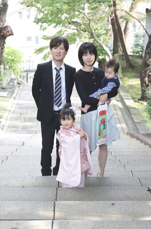 伊勢山皇大神宮の撮影スポット 階段